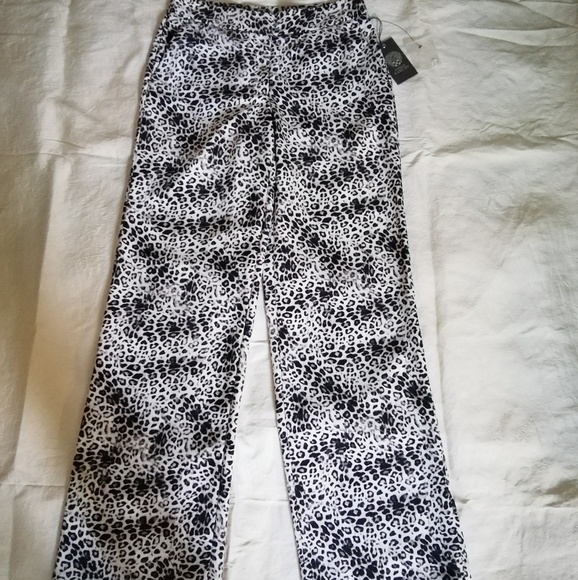 Vince Camuto NWT leopard pants size 0 - Picture 1 of 3